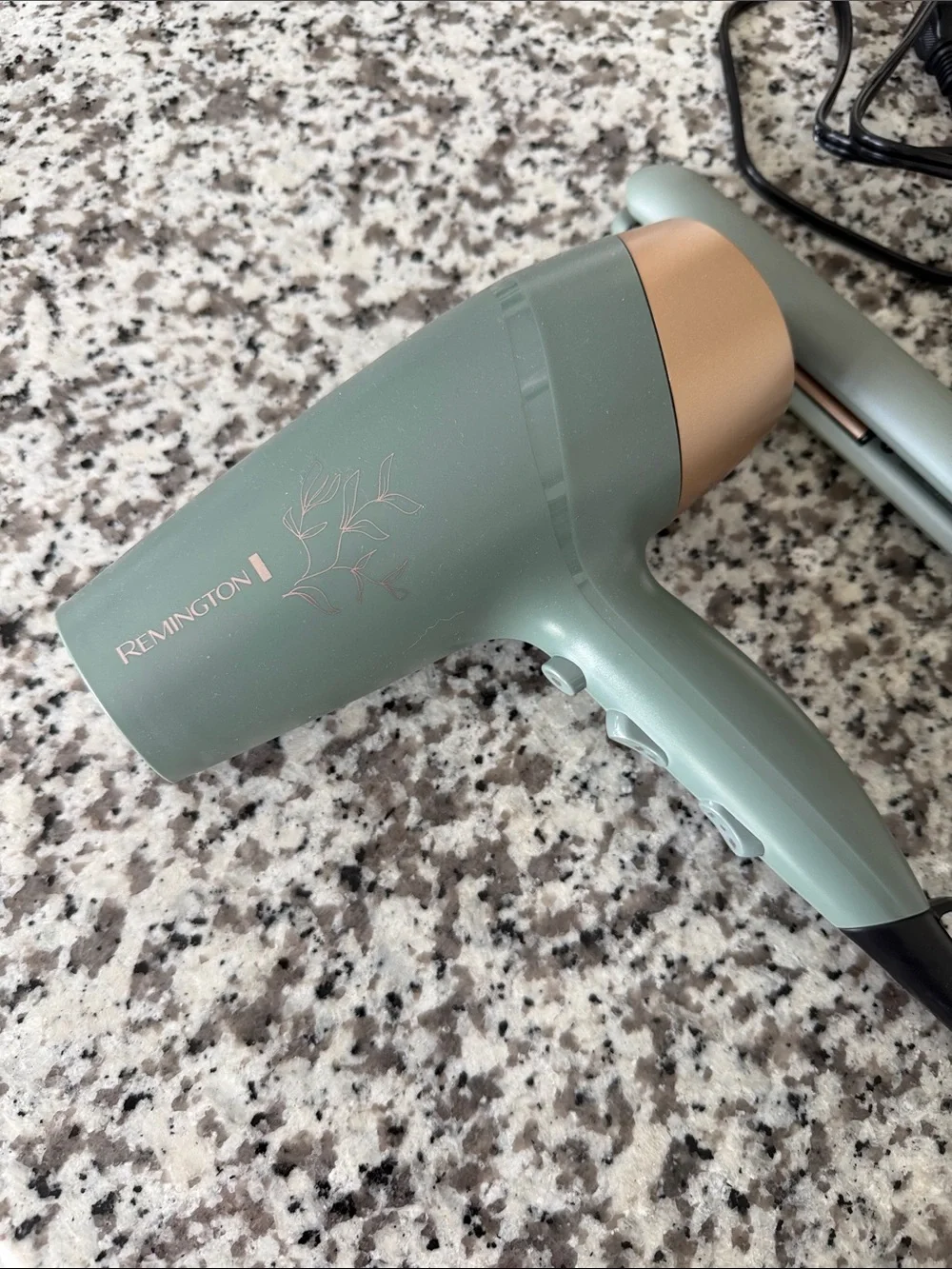 Remington compact styling